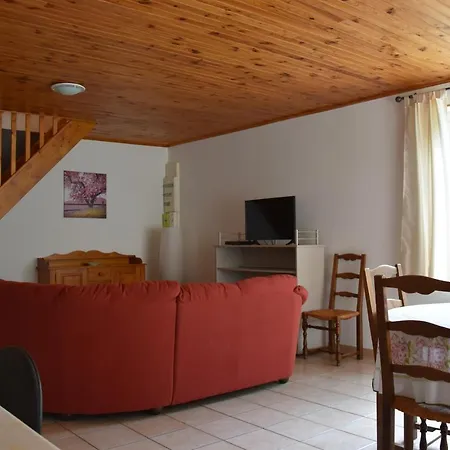 Apartment De Grigny *